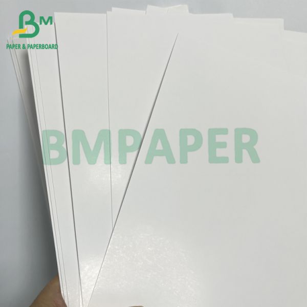 Перерабатываемая высокополированная бумага 300 гм 350 гм белая покрытая C2S