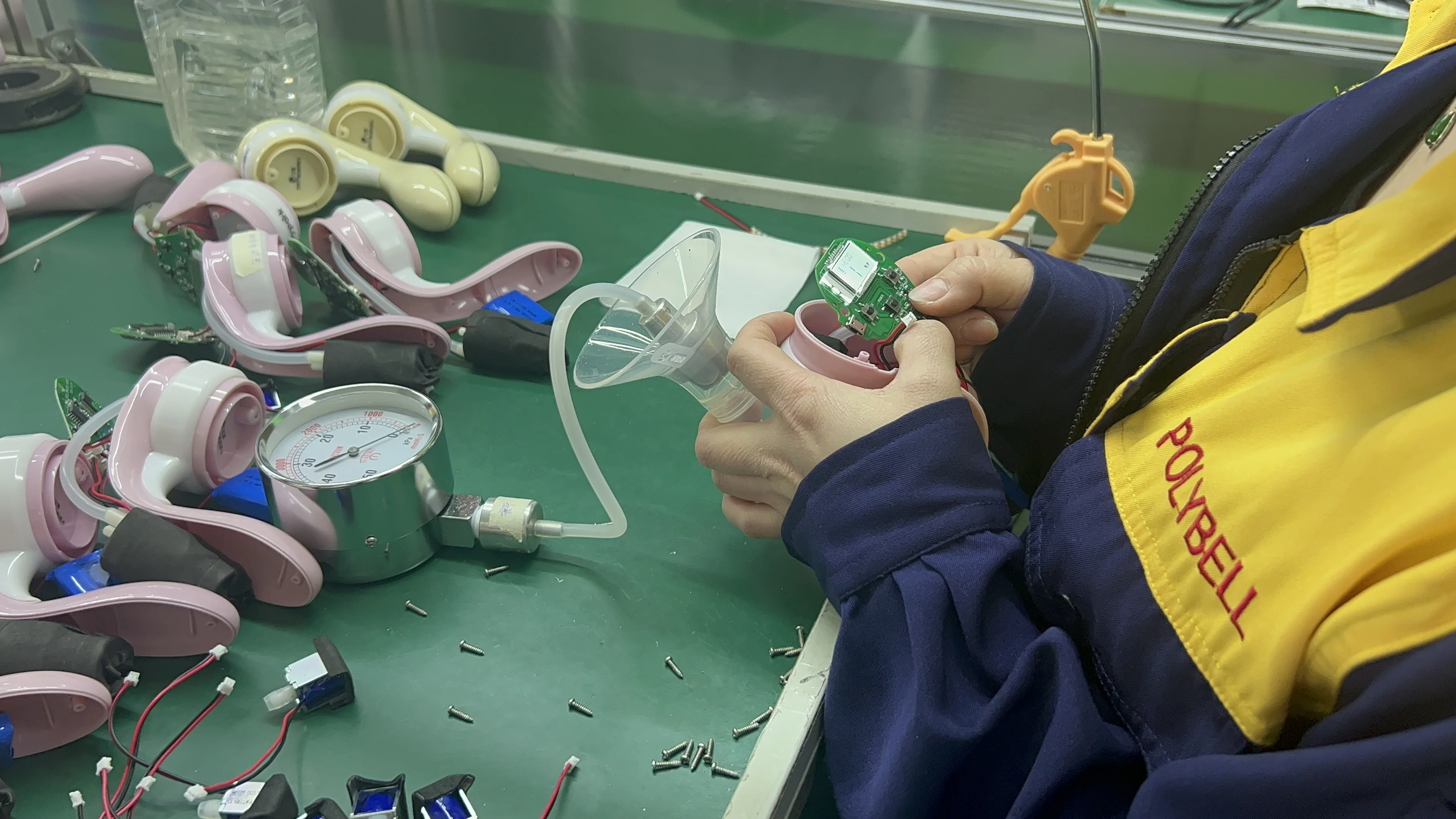 Double Wearable Breast Pump Set 3 Modes 12 Levels Electric Mother Feeding Pump Rechargeable