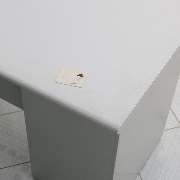 ISO9001/ISO14001 Certified Modern Stainless Steel Computer Desk with Lockable Drawer