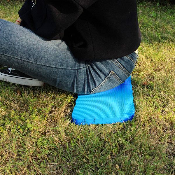 Comfortable Plain Style Football Stadium Seat Cushion with EVA Foam and Foam Filling