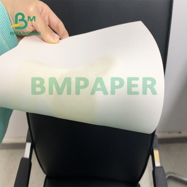 Flat Surface Uncoated Paper Board 615mm X 860mm For Desiccant Tablet