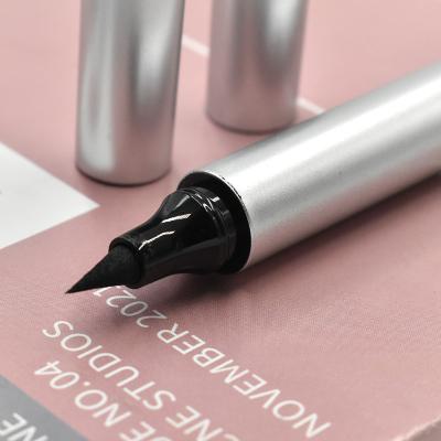 2 In 1 Empty Eyeliner Tubes Plastic Liquid Eyeliner Pen With Eye Stamp