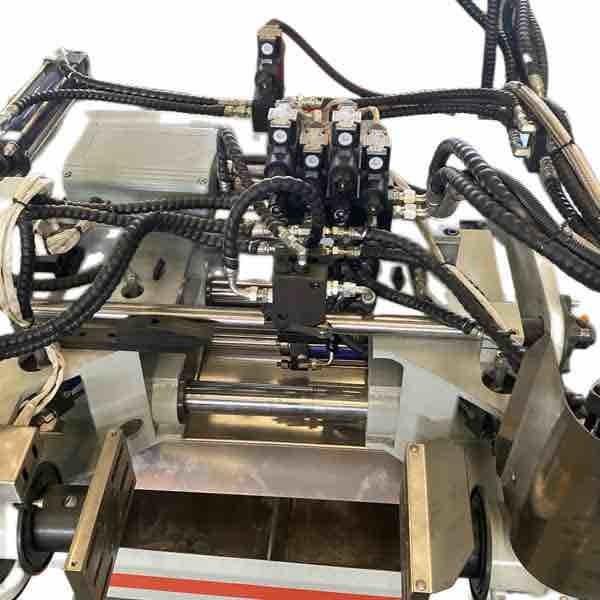 Máquina de fundición a presión por gravedad para el procesamiento de moldeado de metales