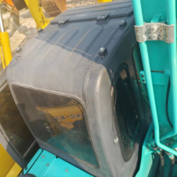 Poids de fonctionnement 21200 Kobelco utilisé SK210 SK200 Excavateur moyen 21 tonnes