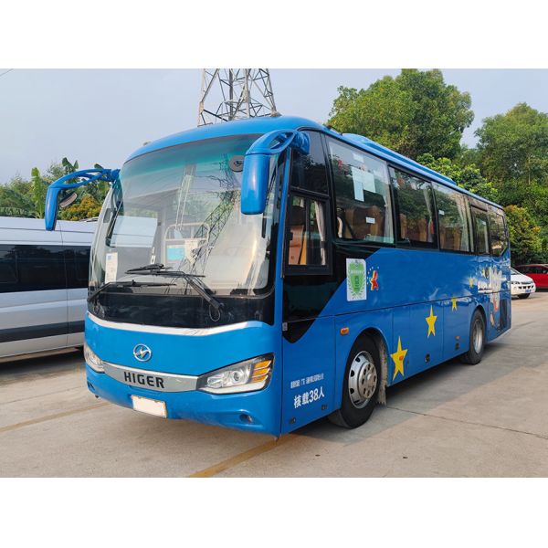 Euro 5 LHD Second Hand Buses And Coaches HIGER Diesel Used Bus 38 Seats