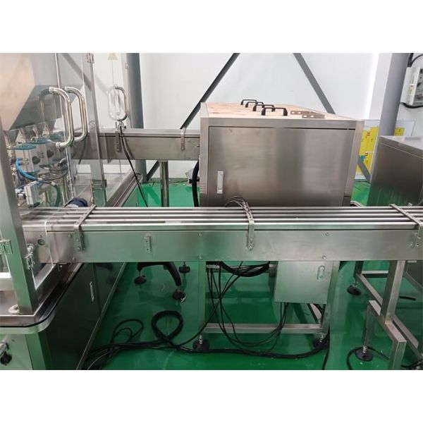 Máquina avançada de preenchimento de gel com 5 kW e ± 0,5-2% de precisão de preenchimento