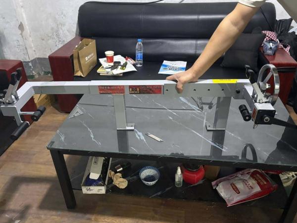 High Quality And Easy To Operate  Steel Construction F50H Model Spans from 11- 49 Axles  Bow Press With Draw Board