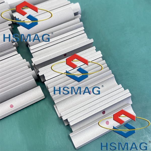 Форма магнита дуги Sm2Co17 кобальта самария длинной дуги ISO9001 особенная