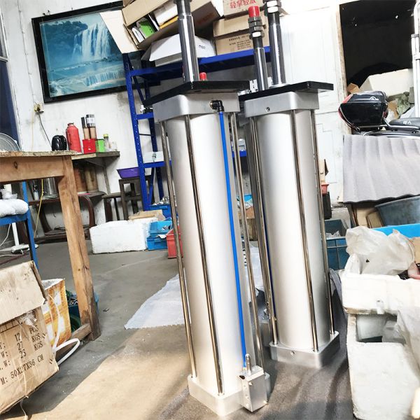 Compressed Air Industrial Filtration Equipment Cloth Bag Type Dust Removal Cylinder