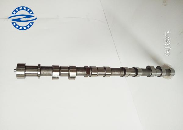 G4JS IN / OUT Excavator Engine Parts Hyundai Camshaft 24100-38102 EX 24200-38102