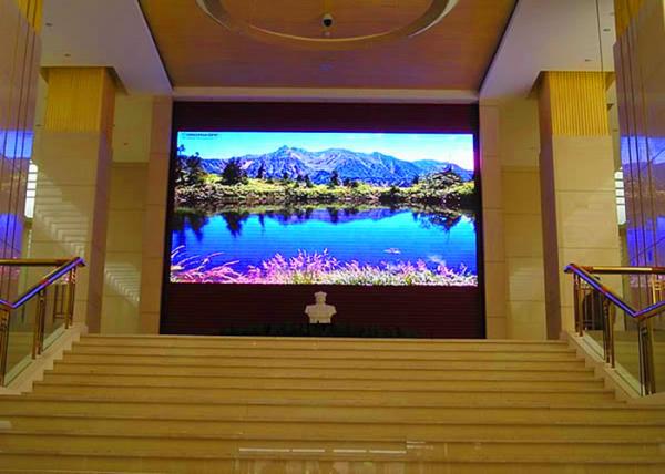 High Resolution Full Color LED Display Video Wall 1500nits Brightness IP 54 Waterproof
