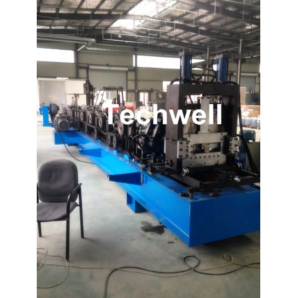 CZ Section Galvanized Steel Roll Forming Machine , Quick Interchangeable By Changing Roller Spacers