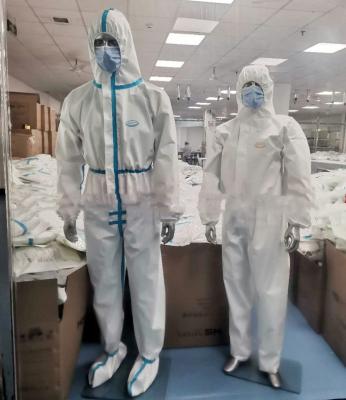 Latex Free Disposable Protective Suit , Disposable Full Body Suit Skin Friendly