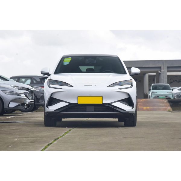 2026 BYD Seal 07 EV 240kW 305N·m 705km CLTC 2nd-Gen Blade Battery 800V Flash Charge L2++ ADAS Luxury Electric Sedan Global Export