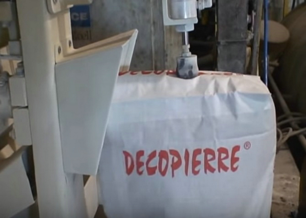 Automatic Valve Bag Packing Machine for Building Material Fine Sand Bagging 25 / 50 KG