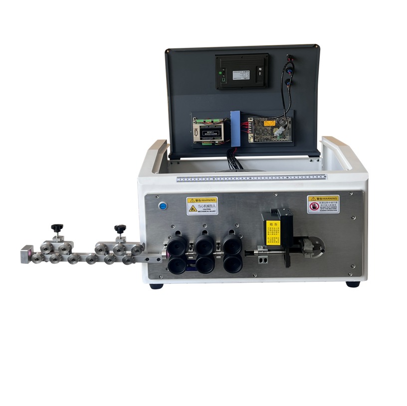 Multi-function 800W Cable Strip Bend Machine Cable Max 35mm²  Fully Automatic Wire Stripping 6 Wheels Driving Factory Direct