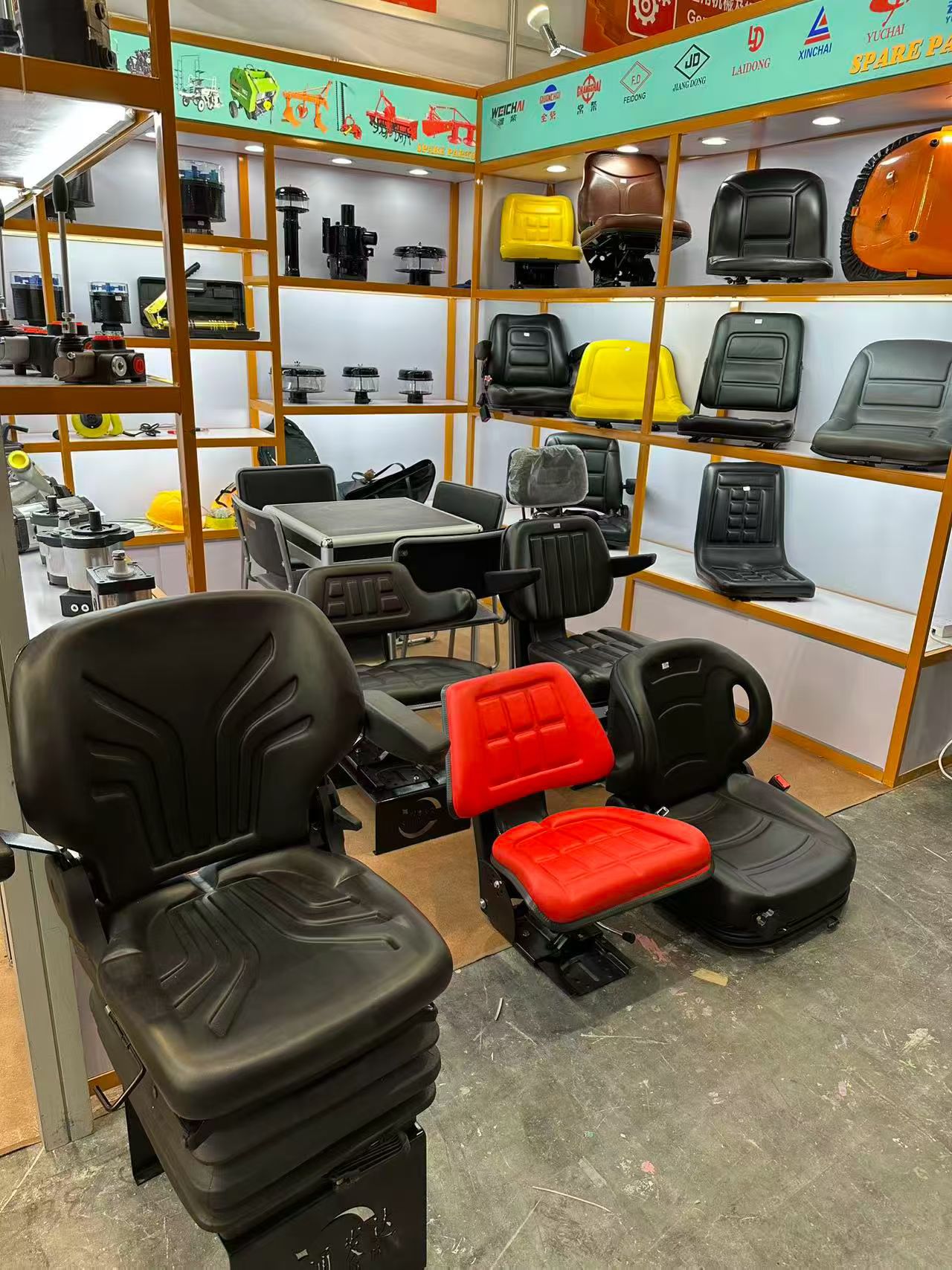 Massey Ferguson Agricultural Farm Tractor Spare Part High Quality Agricultural Machinery Parts