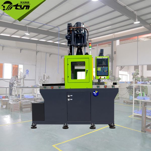 Высокие автозапчасти стойкости изготовляя машину впрыски машин/ЛСР