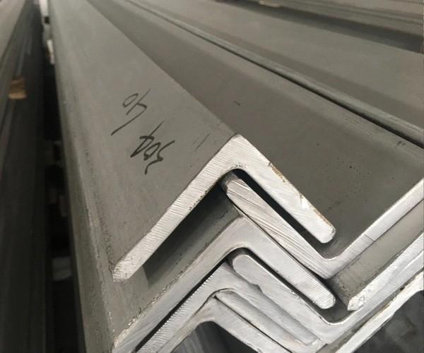 ASTM 310 Stainless Steel Angle Bar 0.8mm Slotted Unequal Equal Iron