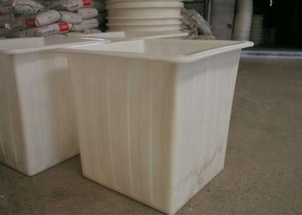 K1100L Raised Aquaponic Grow Bed For Planting 110 * 110 * 110 Cm Rotomolding