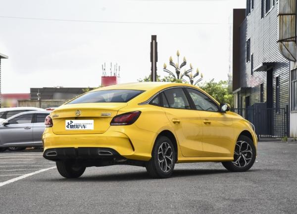 DCT 1.5T Hybrid Good Price Fast Ship Electric MG Car MG 5 2WD 170PS Gas Fuel MG Sedan New Car