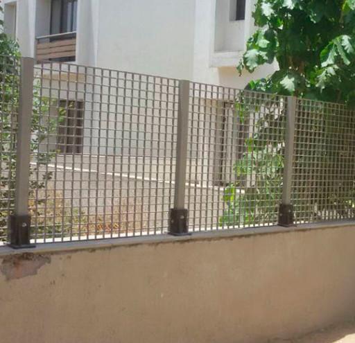 Prefabricated Web Protection FRP Fencing Customized Height Easy Install