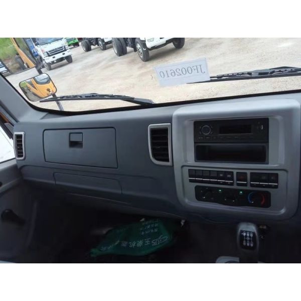 Brand New Sinotruck HOWO RHD Right Hand Steering Drive 10Ton Cargo Truck 4X2