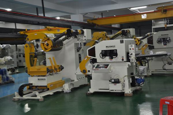 Steel Coil Manual Uncoiler Sheet Metal Decoiler Punch Three In One Feeder