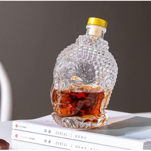 Lead Free 770ML Engraved Crystal Whiskey Decanter Personalized 27oz Buddha Head