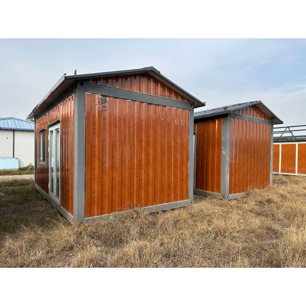 Fast Assembly Flat Storage Container Insulated Prefabricated Living Container Home for Office Professional Customization