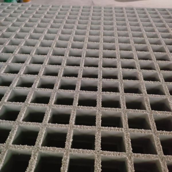 Easy Quick Installation Glass Fibre Grating Sheets Long Lasting Durability For Operational Efficiency