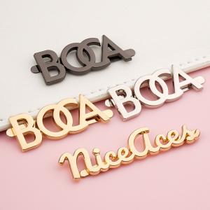 Custom Handbags Metal Logo Plate Tag Label in Gold with Customized Shape