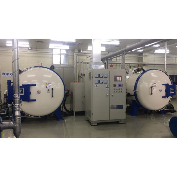 PLC Control Vacuum Sintering Oven 500×500×1200mm Working Size