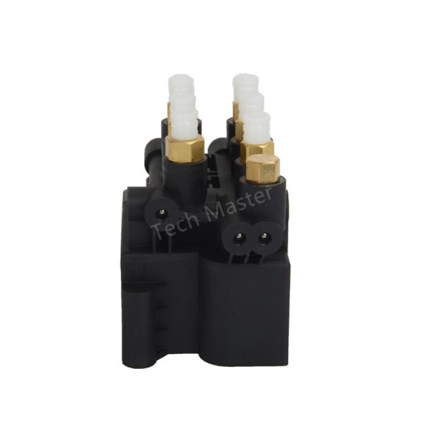 33526781909 Блок клапана воздушной подвески BMW G11 G12 2016-2017