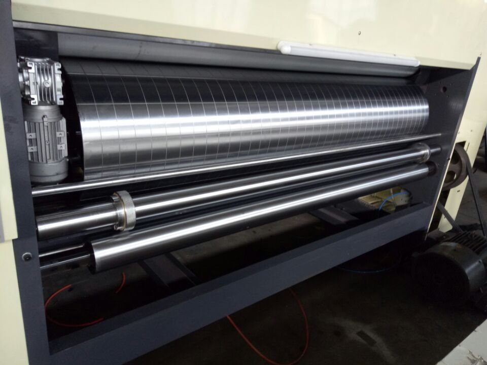 Устройство для печати картонных изделий