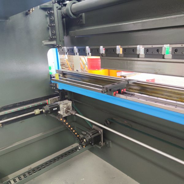 3200MM 100 Ton Hydraulic Press Machine 7.5kw TP10S Hydraulic Metal Bender