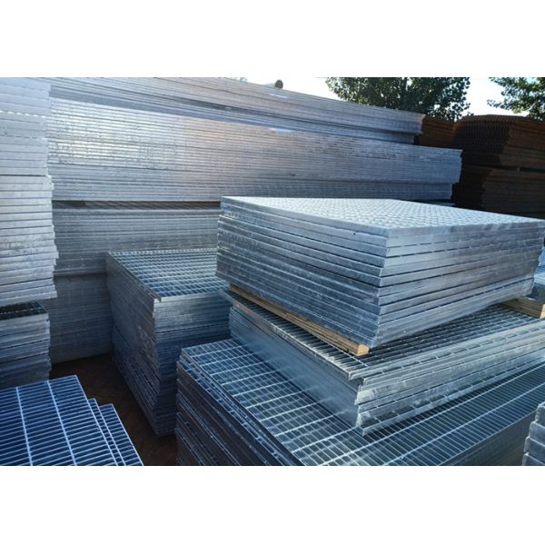Welding galvanized steel grating For Outdoor Floor And Trench Painted steel walkway grating