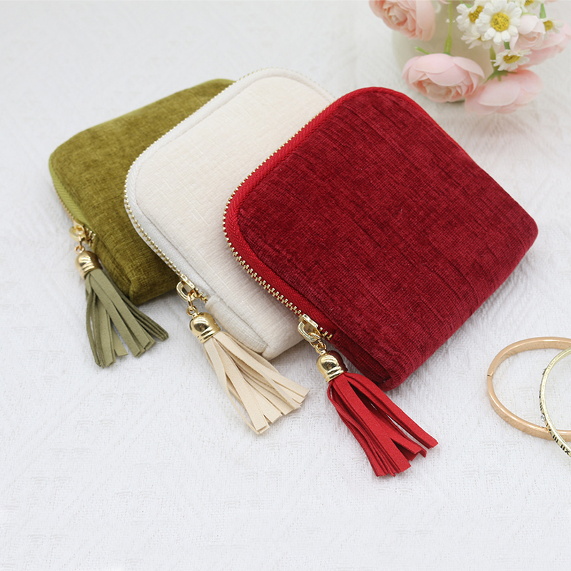 Luxury Velvet Jewelry Travel Organizer Travel Jewelry Case With Tassel Packaging Pouch