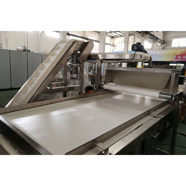 Le chocolat de gâteau d'acier inoxydable arrose le sel et Sugar Sprinkling Machine