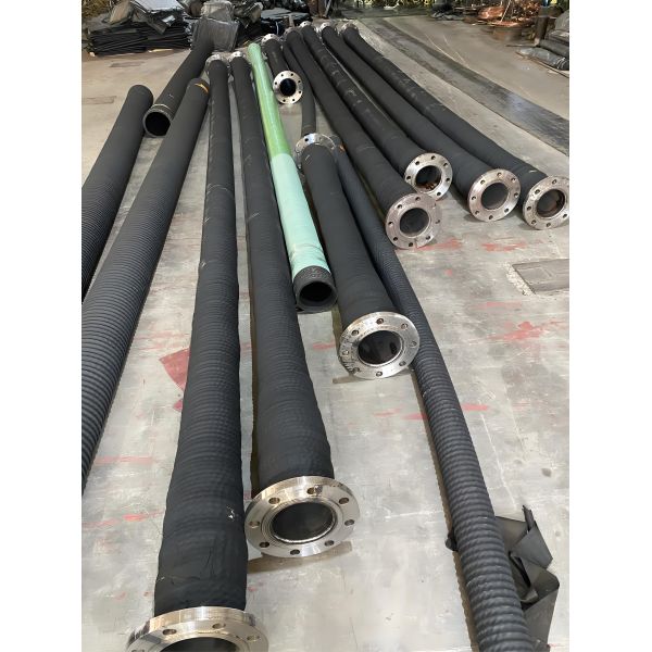 Custom Color Rubber Dredge Hose Floating Submarine Dredging Pipe For Slurry Transfer