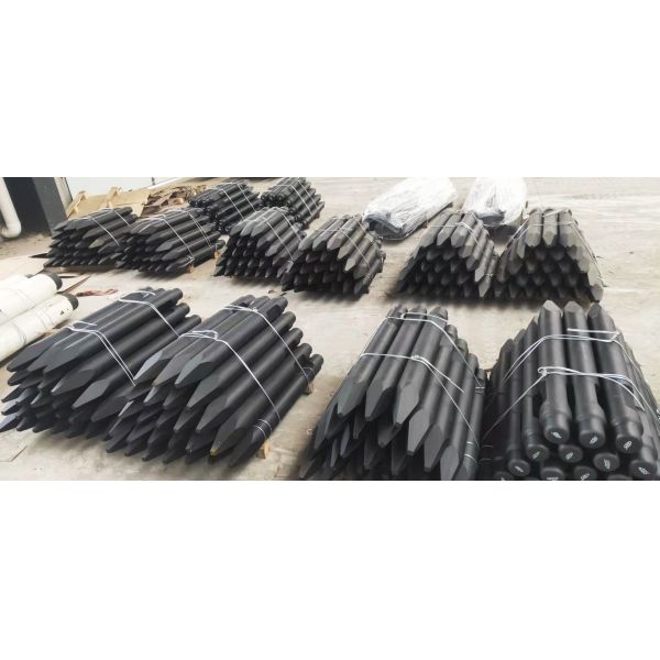 195mm Hydraulic Breaker Chisels Moil Point 42CRMO Excavator Concrete Breaker Drill Rod