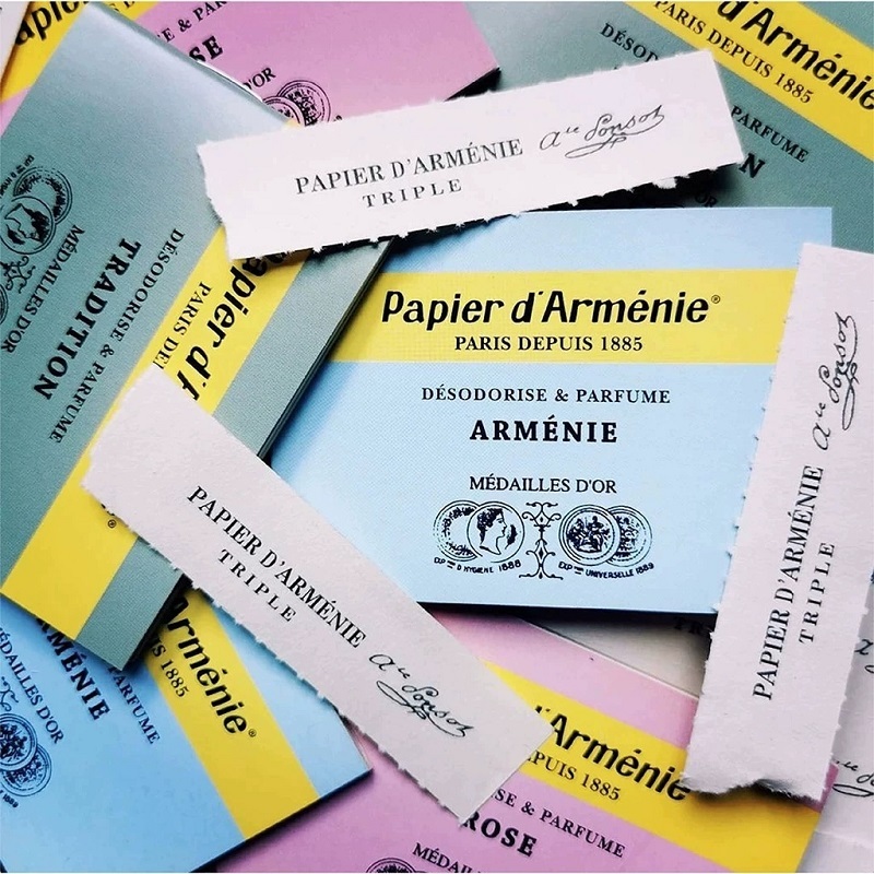 Burnable Fragrance Paper Booklets With Custom Scented Strips For Aromatherapy