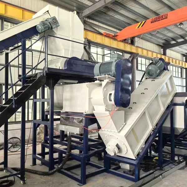 500kg/H-1200kg/H HDPE Washing Line Plastic Bottle Crusher Machine For PP PE Films