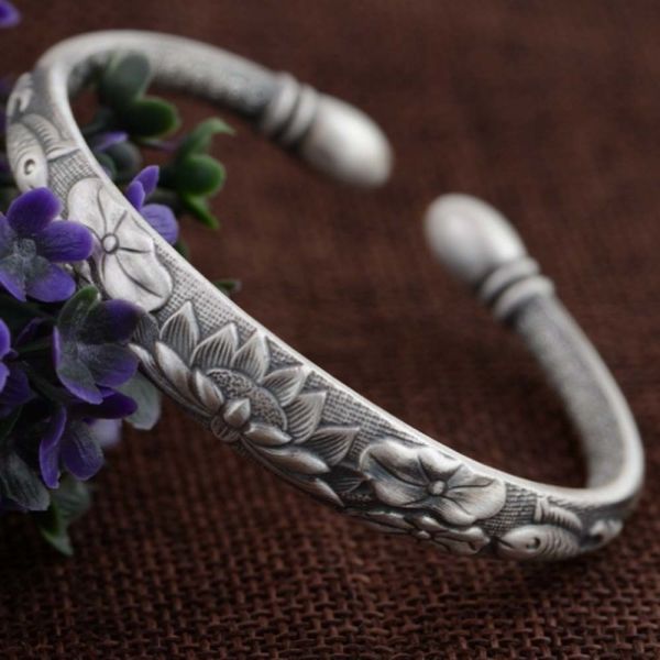 Women Engraved Water Lily Buddhist Sutras Sterling Silver Cuff Bracelet (XH056241)