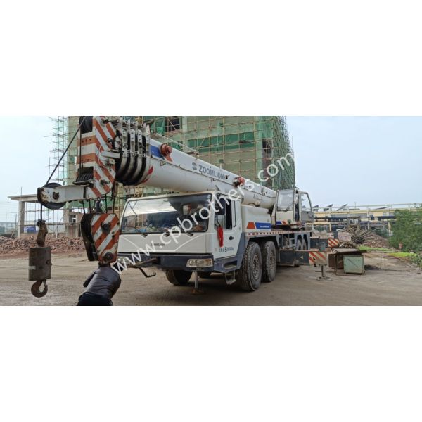 Maximum Lifting Weight 16t Zoomlion Qy80V All-Terrain Hydraulic Used Truck Crane 2014