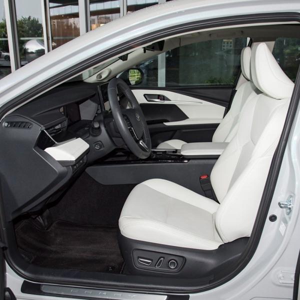 2024 Toyota Camry 2.5hq Dual Engine versão Energy Hybrid Carro de motor duplo