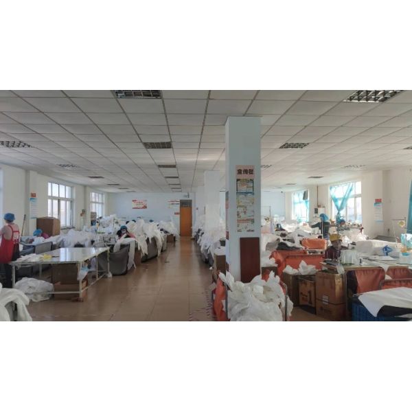 Одноразовый защитный костюм OEM для сельского хозяйства Одноразовый комбинезон PP для сельского хозяйства