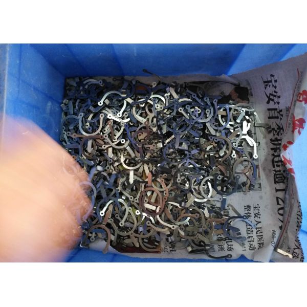 Stainless steel 301 full hardness spring brake stamping parts for medical supplies