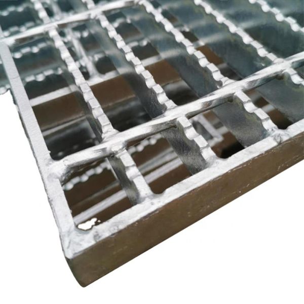 Outdoor Metal Drain Cover Q235 Grating Serrated Galvanized