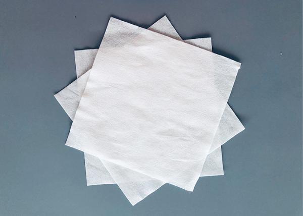 Disposable Facial Cleansing Cloths White Color Without Chemical Composition